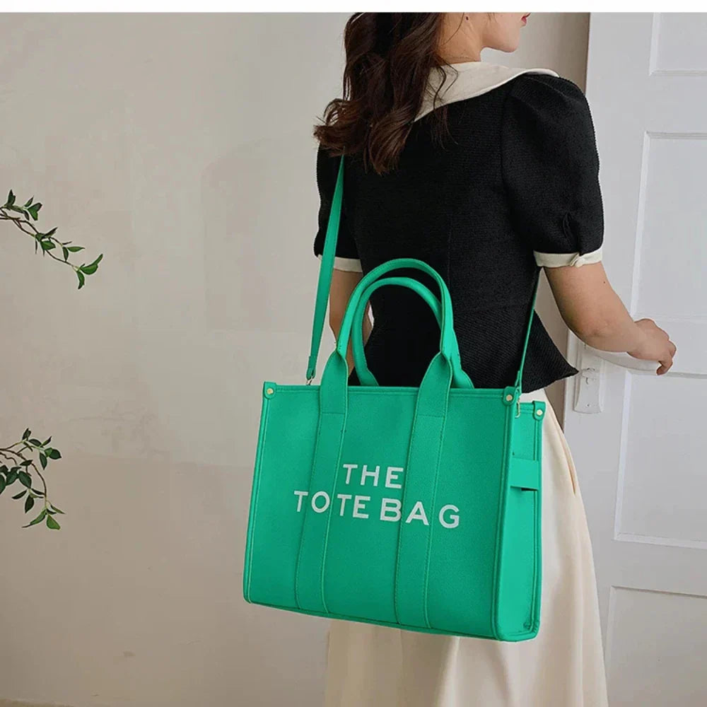 TOTE - Spacious travel bag-Elly Rose