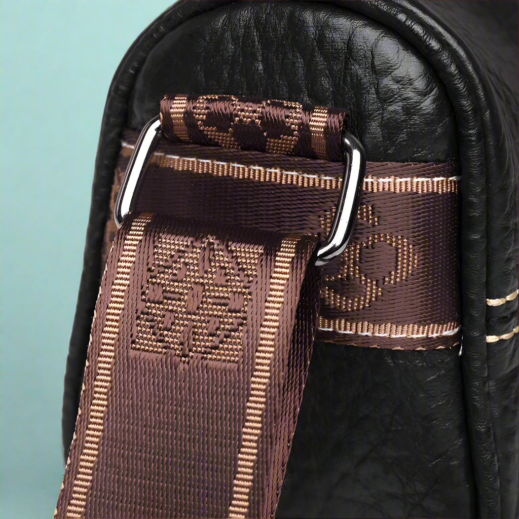 Abigail - Elegant shoulder bag with stone grain pattern-Elly Rose