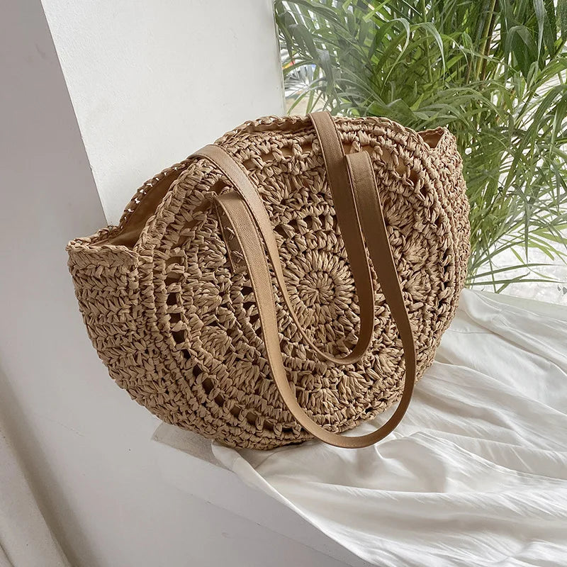 Zoë | Elegant and multifunctional handmade straw bag-Elly Rose