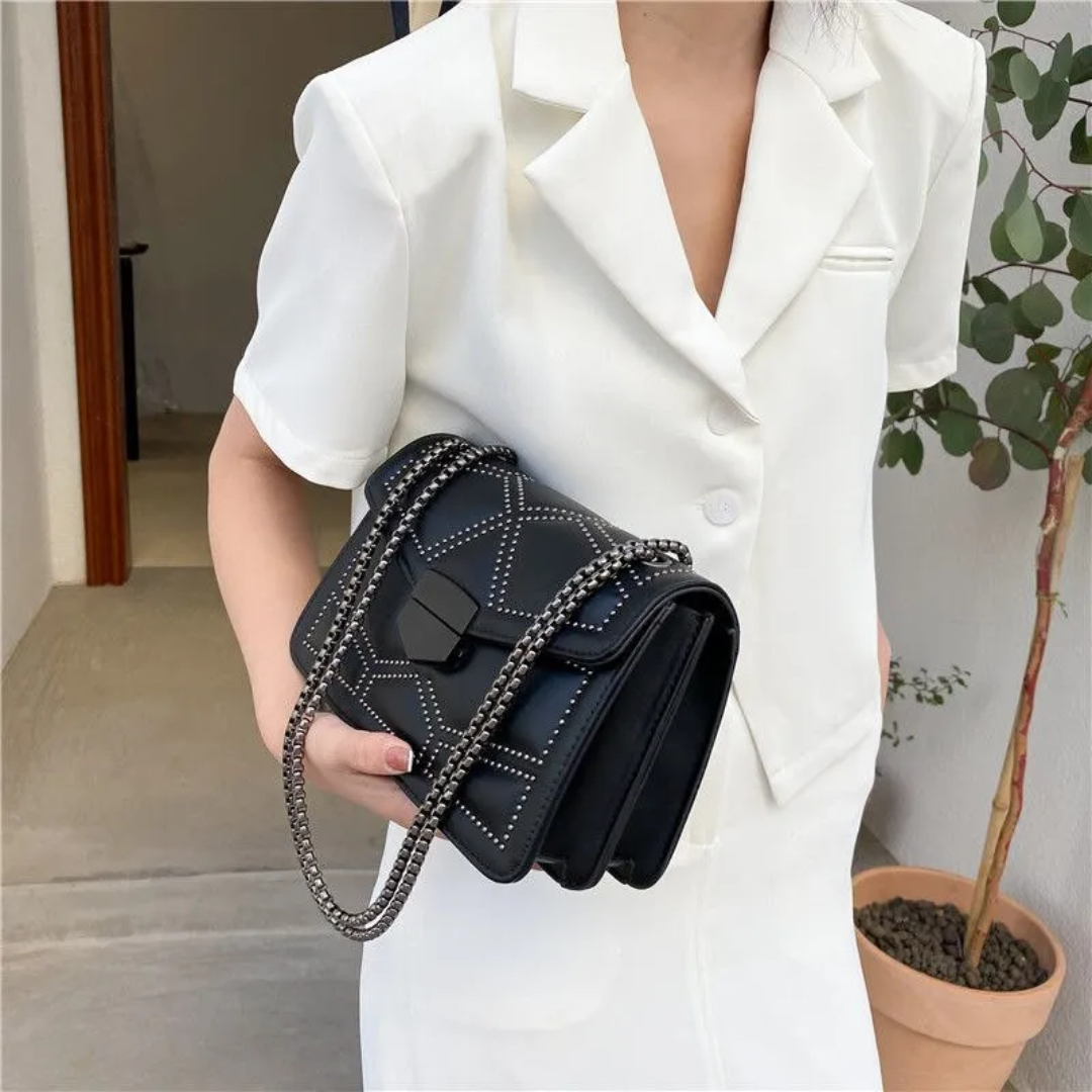 Victoria shoulder bag | Vintage & Luxurious-Elly Rose