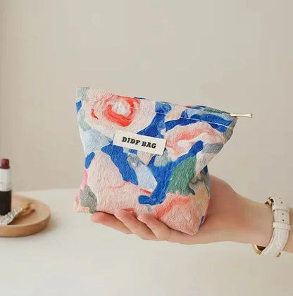 SmileyCase - Cheerful travel make-up case-Elly Rose